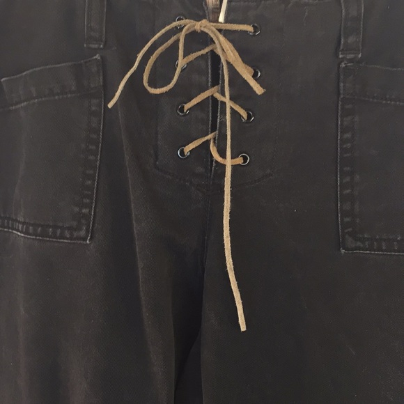 Black denim bootlegs with lace front - Picture 3 of 9